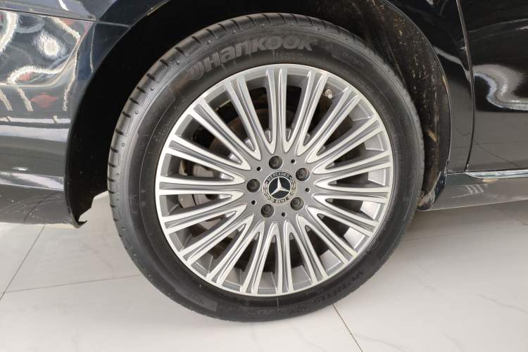 Used Mercedes-Benz E-Class 2023 Updated E 300 L Fashion Edition