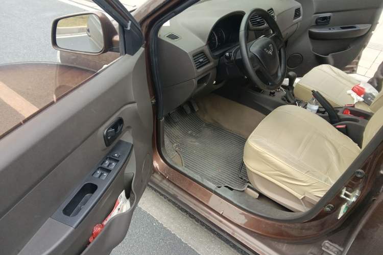 Used Wuling Hongguang 2018 1.5L Classic S Base Model
