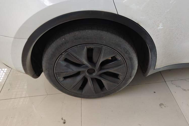 Used Tesla Model Y 2024 Rear-Wheel-Drive Version