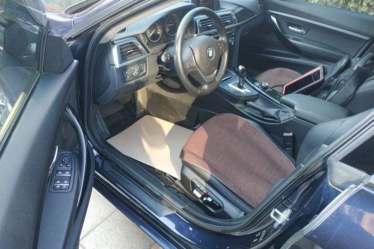 Used BMW 3 Series GT 2017 320i Sport Edition