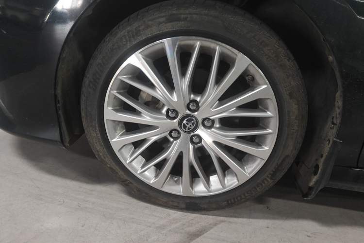 Used Toyota Camry 2018 2.5G Luxury Edition
