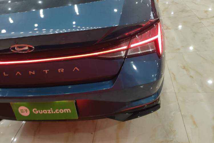 Used Hyundai Elantra 2022 1.5L CVT LUX Prestige Edition
