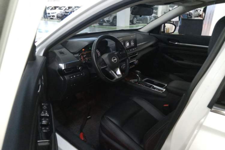 Used Nissan Teana 2022 2.0L XL-TLS Enjoyment Edition
