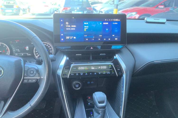 Used Toyota Harrier 2022 2.0L CVT Two-Wheel Drive Deluxe Edition