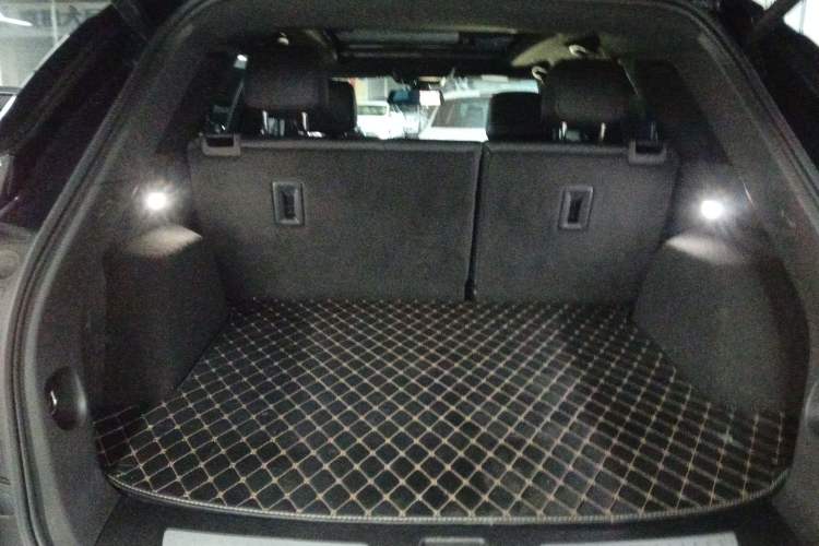 Used Cadillac XT5 2022 2.0T Two-Wheel Drive Luxury Version