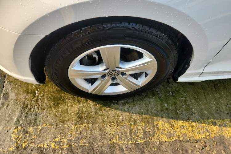 Used Volkswagen Lamando 2017 230TSI DSG Fashion Edition
