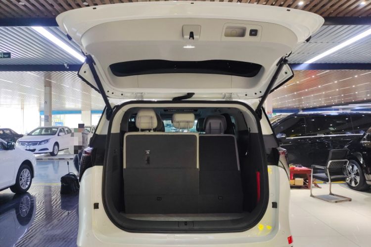 Used Buick GL8 2025 Lu Zun Deluxe Edition
