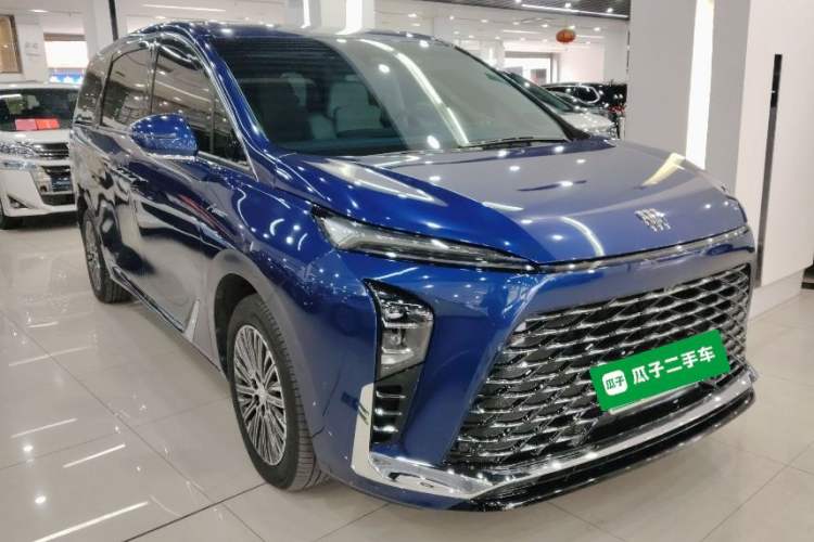 Used Buick GL8 New Energy 2024 Lu Zun Luxury Edition 6-Seater
