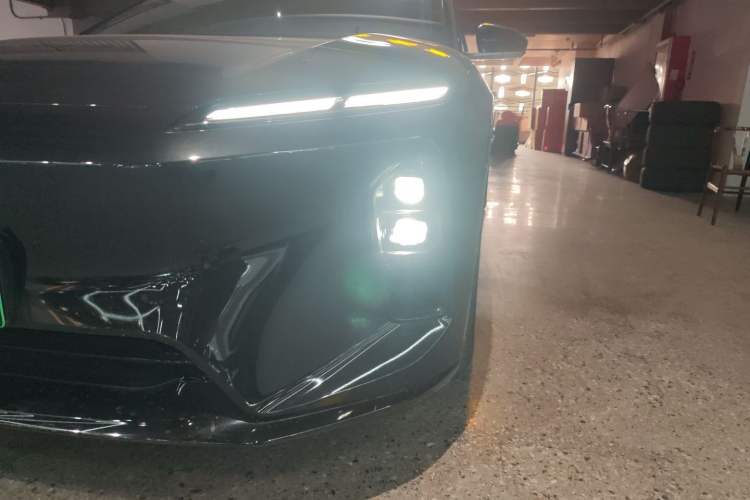 Used Nio ET5T 2025 75 kWh Touring
