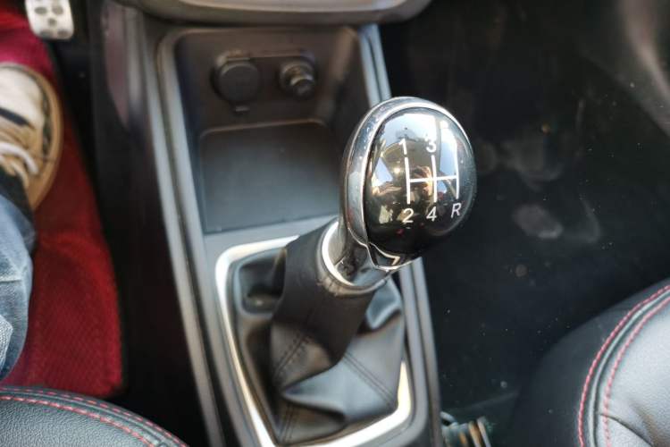 Used Haval H1 2015 1.5L Manual Luxury Model
