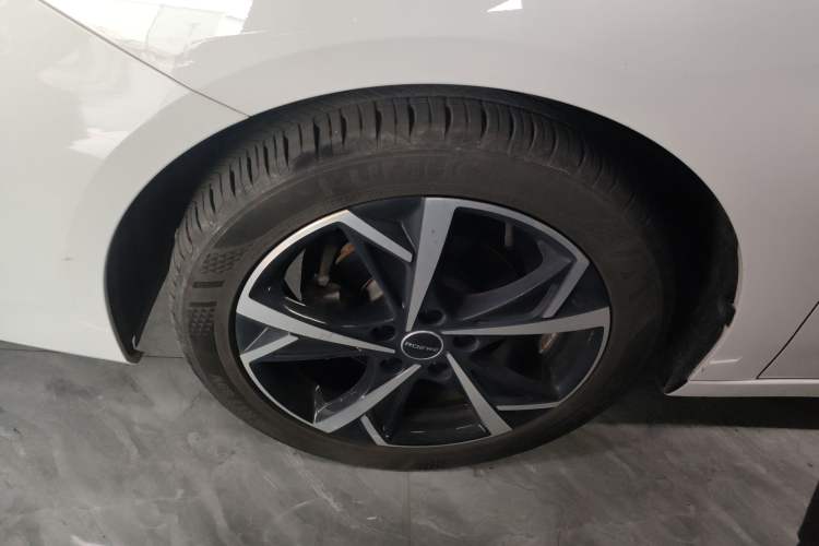 Used Roewe i5 2023 1.5L CVT Luxury Edition
