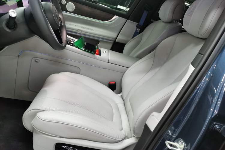 Used Hima AITO M9 2024 Range-Extended Ultra Version 42 kWh 6-Seater Model
