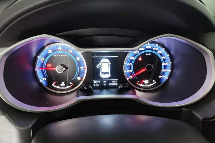 Used Geely Auto Emgrand X7 Sport 2020 1.8TD DCT Two-Wheel Drive Zhiya Model
