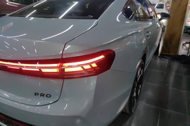 Used Volkswagen Passat 2025 Pro 380TSI Starry Dragon Luxury Edition