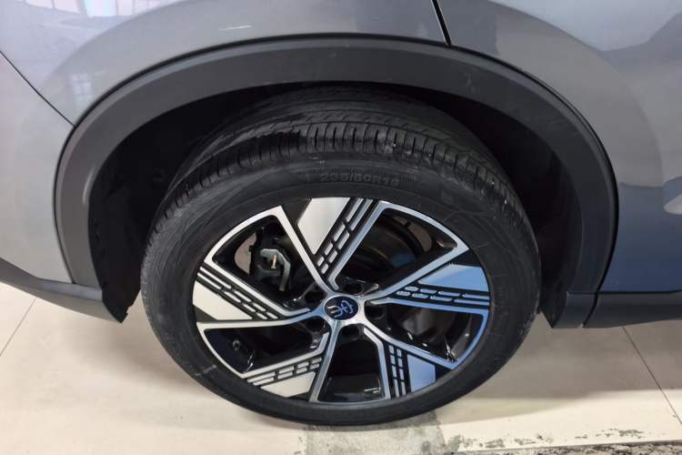 Used BYD Song Pro New Energy 2024 HONOR Edition DM-i 110KM Excellence Model
