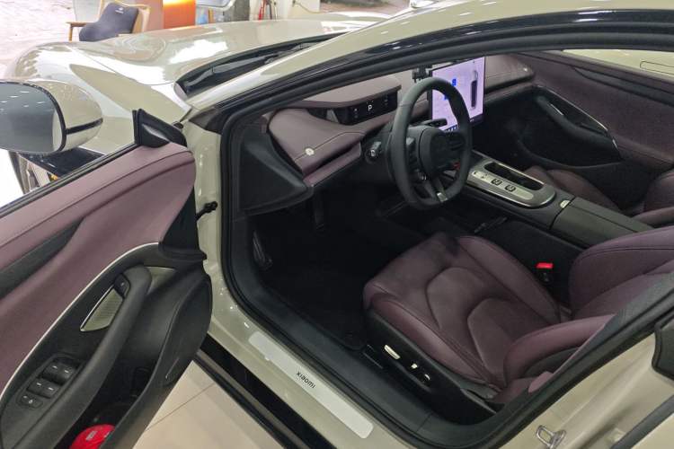 Used Xiaomi Auto SU7 2024 Rear-Drive Long-Range Intelligent Driving Version
