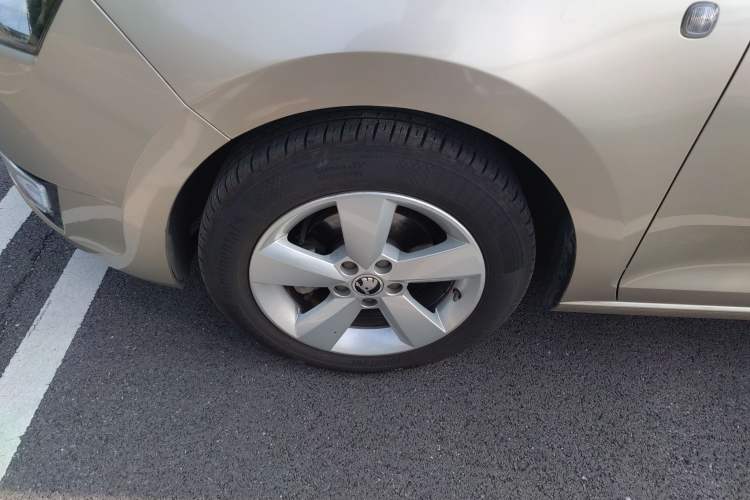 Used Skoda Rapid 2016 1.6L Automatic Chuanxing Edition
