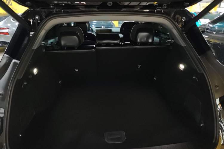 Used Zeekr 7X 2025 75 kWh Rear-Wheel Drive Intelligent Driving Version
