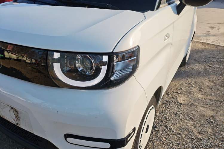 Used Chery QQ Ice Cream 2022 120km Conical Shape Lithium Iron Phosphate
