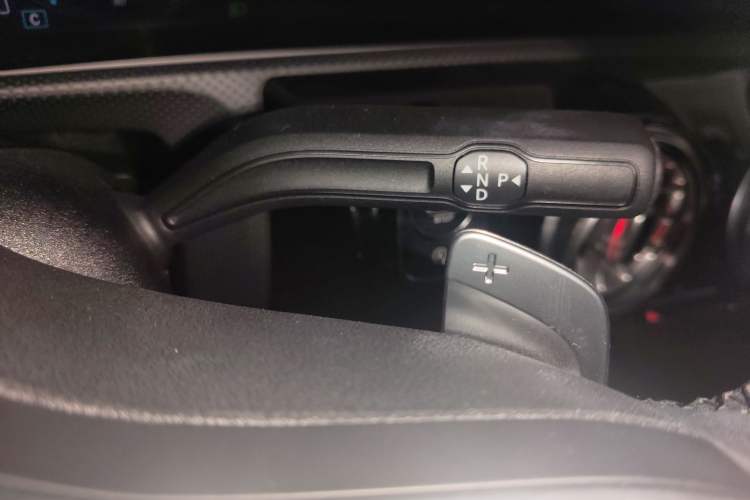 Used Mercedes-Benz A-Class 2020 Restyled A 200 L Sport Sedan Fashion Version
