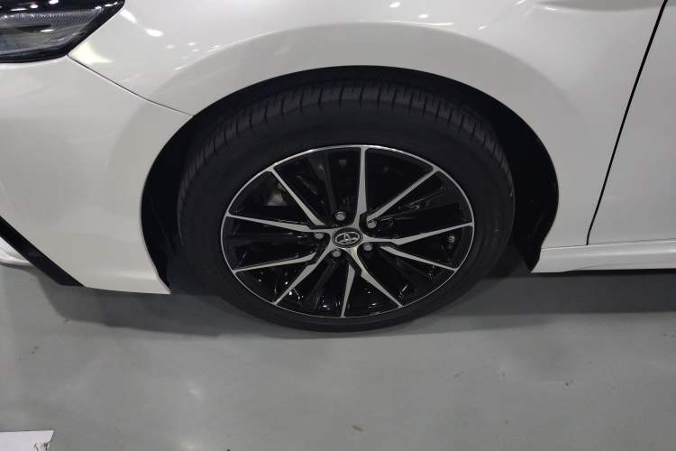 Used Toyota Camry 2021 2.0S FENGSHANG Edition
