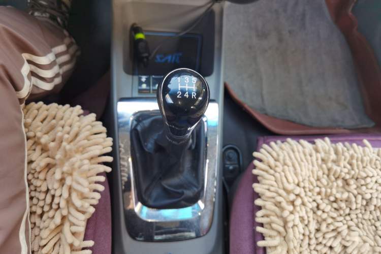 Used Chevrolet Sail 2013 Sedan 1.2L Manual Fashionable Happiness Edition