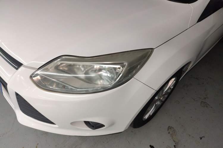 Used Ford Focus 2012 Sedan 1.6L Manual Comfort Model