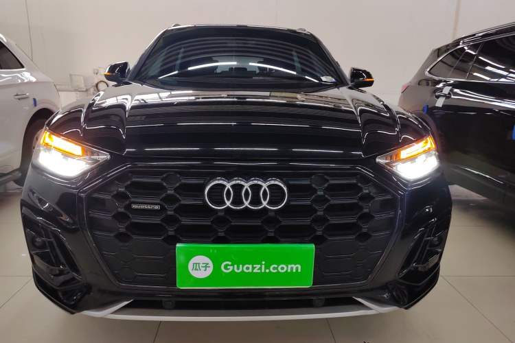 Used Audi Q5L 2023 40T Luxury Dynamic Model
