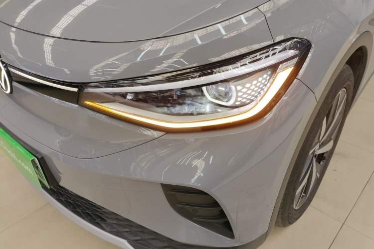 Used Volkswagen ID.4 CROZZ 2021 Long-Range Lite PRO Two-Wheel Drive Version
