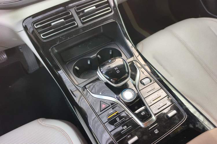 Used BYD Qin PLUS 2024 HONOR Edition DM-i 55KM Leading Model