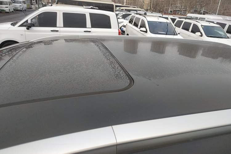 Used Wuling Asta 2022 2.0L DHT Electric-Speed Version
