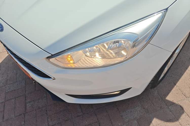 Used Ford Focus 2017 Hatchback 1.6L Automatic Comfort Plus SmartDrive Edition
