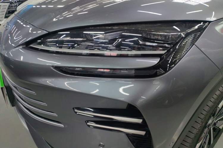 Used BYD Song PLUS New Energy 2025 DM-i Smart Drive 112KM Prestige Model
