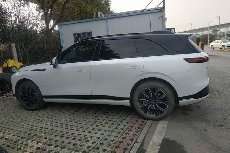 Used XPeng G9 2025 625 Long-Range Max
