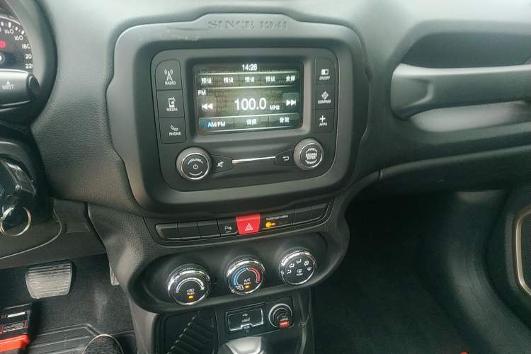 Used  Renegade 2017 180T Automatic High-Energy Version
