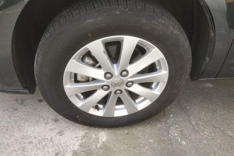 Used Buick GL8 2018 28T Comfort Model China VI Standard
