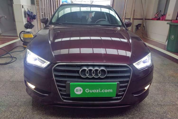 Used Audi A3 2015 Sportback 35 TFSI Millionth Anniversary Comfort Model
