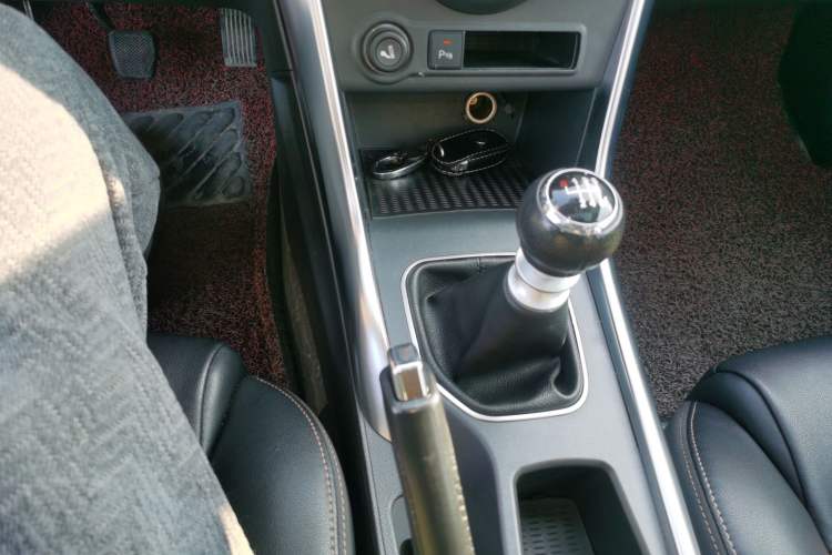 Used BYD Song 2016 1.5TI Manual Luxury Model
