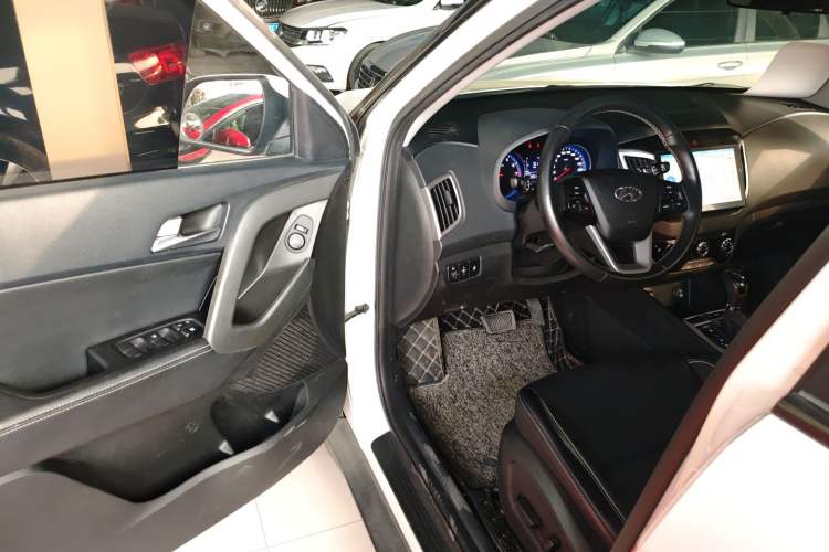Used Hyundai ix25 2017 1.6L Automatic Smart Version