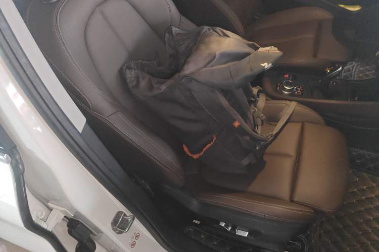 Used BMW X1 2022 sDrive25Li Leading Model
