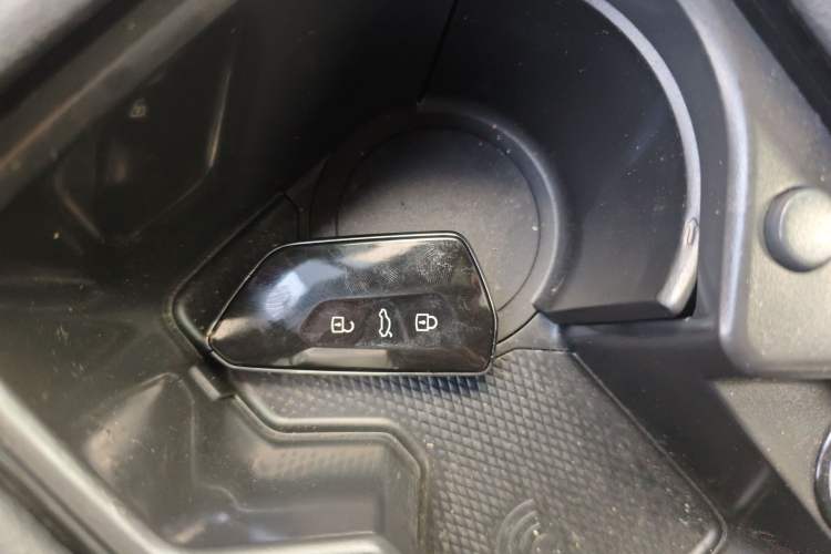 Used Volkswagen Golf 2023 280TSI DSG R-Line Lite
