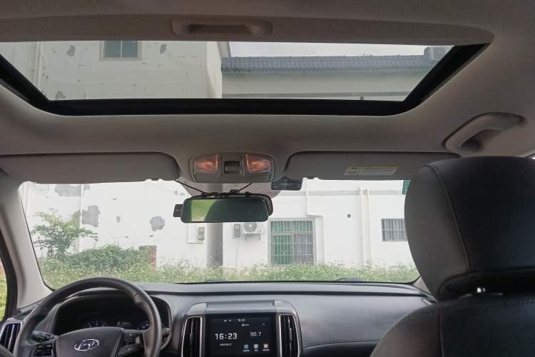 Used Hyundai ix35 2019 2.0L Automatic 2WD Zhiyong·Changxiang Edition China VI Standard
