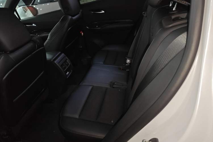 Used Cadillac XT4 2021 28T Two-Wheel Drive Tech Edition
