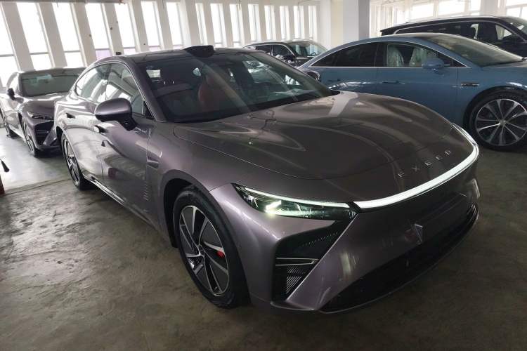 Used  Star Era ES 2025 Extended-Range Pro High-Speed Driver Assistance
