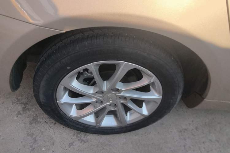 Used Geely Auto Emgrand 2021 UP 1.5L CVT Luxury Model
