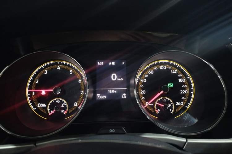 Used Volkswagen Touran 2021 Touran L 280TSI DSG Comfort Edition 7 Seats
