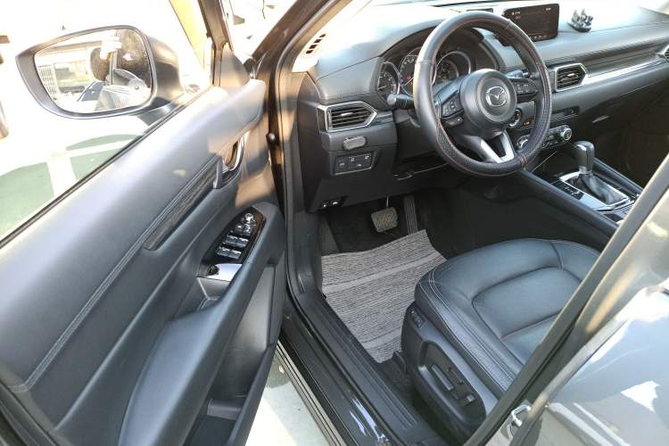 Used Mazda CX-5 2017 2.0L Automatic 2WD Smart Enjoyment Version China V Standard
