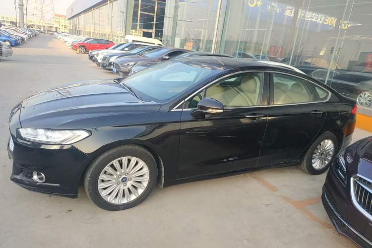 Used Ford Mondeo 2013 2.0L GTDi 200 Fashion Edition
