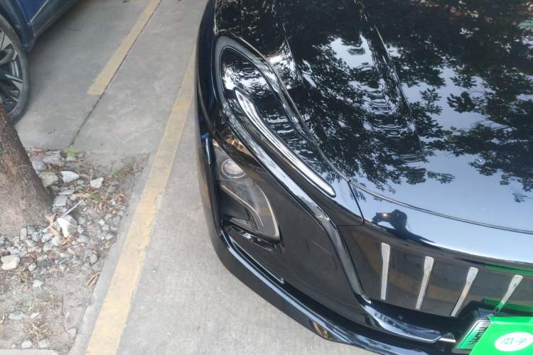 Used Hongqi E-QM5 2023 Revised Version Basic Travel Edition
