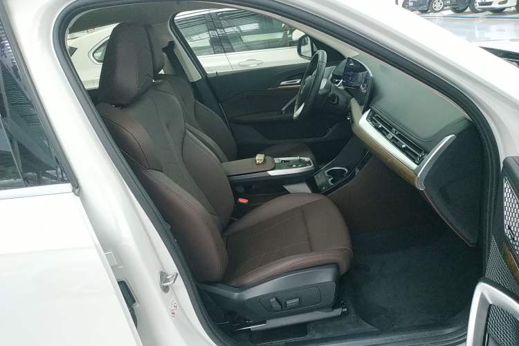 Used BMW X1 2023 xDrive25Li X Design Package
